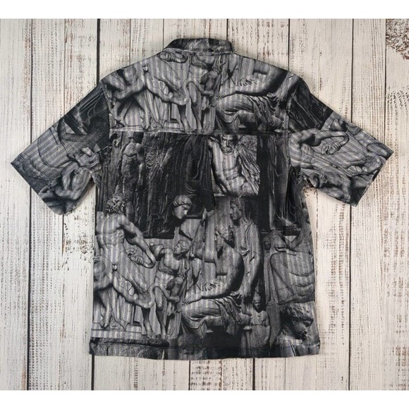 Urban Outfitters Short Sleeve Thick Denim Heavy Greek Roman Statue Shirt sz S - Picture 4 of 5